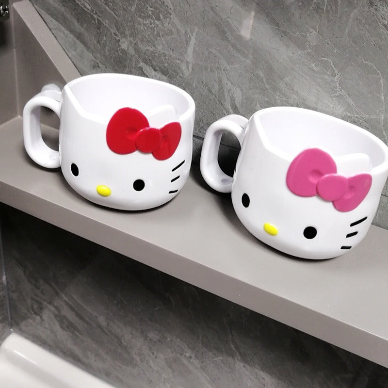 Hello Kitty Becher